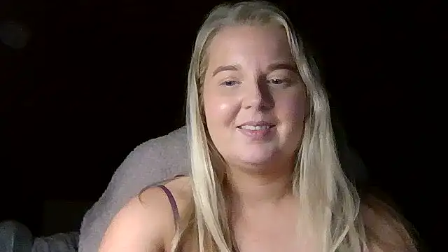 Jessica69G online show from 12/01/25, 10:37