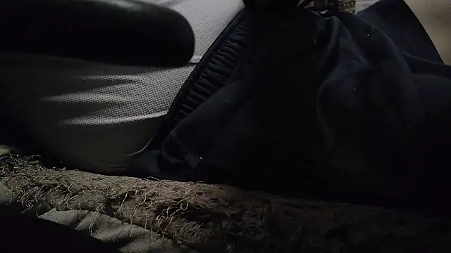 hidenyan02 online show from 09/13/25, 10:42