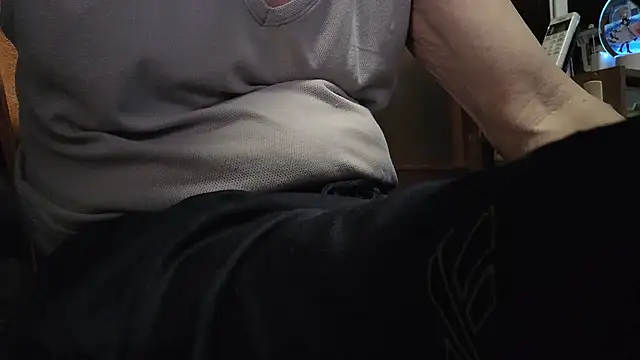 hidenyan02 online show from 09/14/25, 10:58