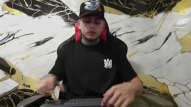 Kevin22 222 online show from 01/13/25, 05:01