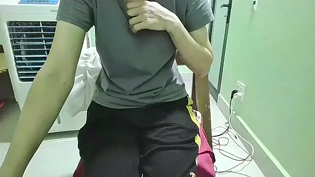 Luxcute286 online show from 10/03/25, 11:13