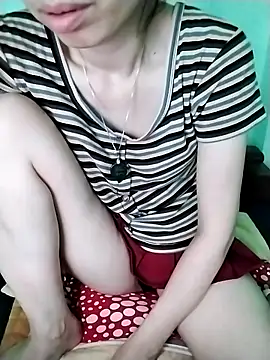 Luxcute286 online show from 05/29/26, 02:42