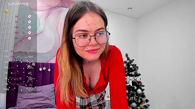 Kelly Cuutie online show from 12/15/24, 04:51