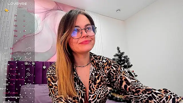 Kelly Cuutie online show from 12/23/24, 04:55