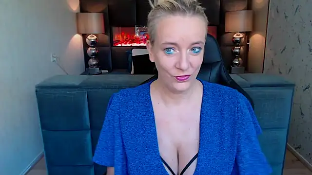 Snapshot of Wendysexyx chatting on 09/14/25, 08:46 Wendysexyx online show from 09/14/25, 08:46