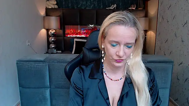Snapshot of Wendysexyx chatting on 09/27/25, 09:25 Wendysexyx online show from 09/27/25, 09:25