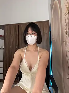 Baby Claraa online show from 09/19/25, 08:05