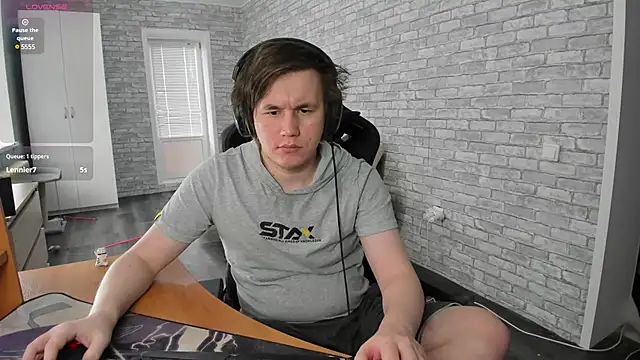 iliaskrislove online show from 02/16/25, 07:15