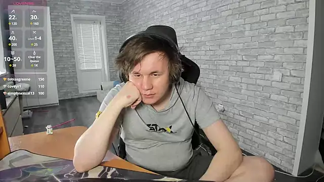 iliaskrislove online show from 02/18/25, 12:39