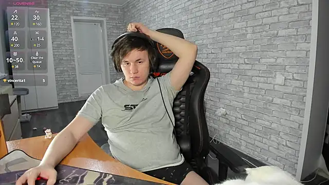 iliaskrislove online show from 02/19/25, 07:48