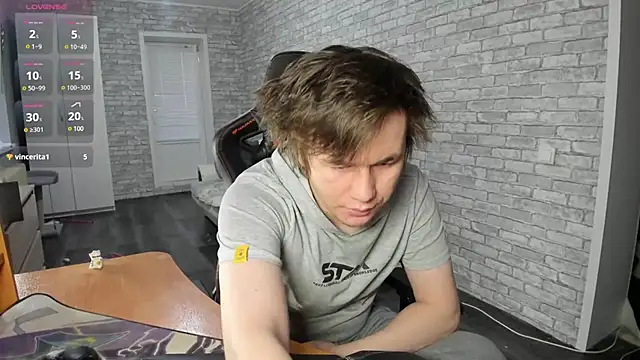 iliaskrislove online show from 02/20/25, 01:40