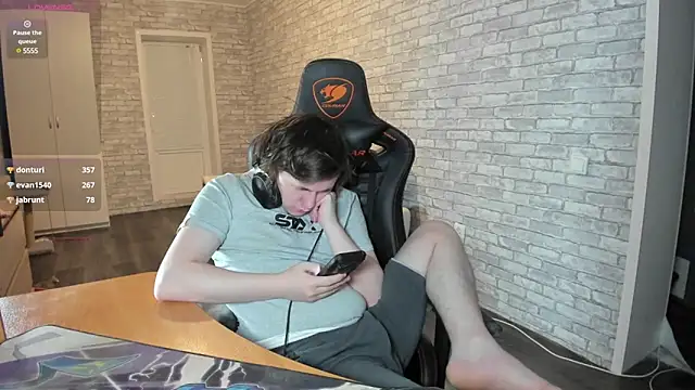 iliaskrislove online show from 03/03/25, 08:32