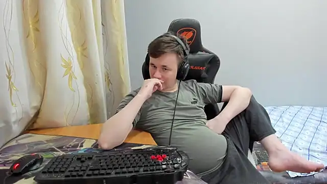 iliaskrislove online show from 05/20/26, 08:15
