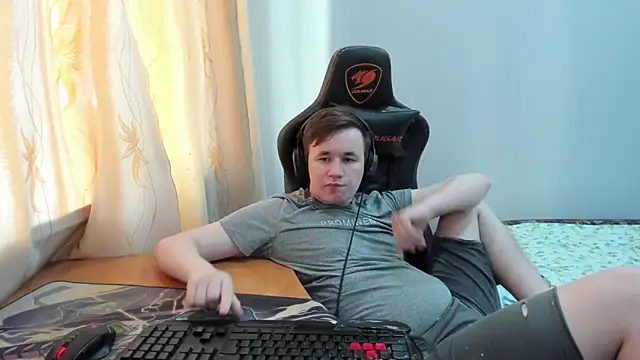 iliaskrislove online show from 06/01/26, 02:57