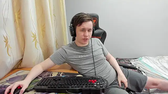 iliaskrislove online show from 06/06/26, 12:38