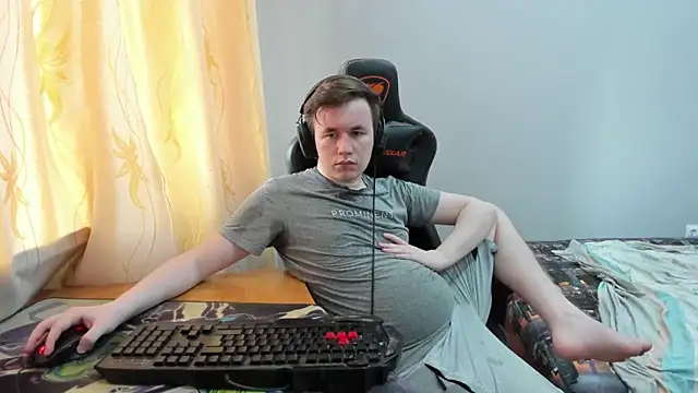 iliaskrislove online show from 06/16/26, 03:14