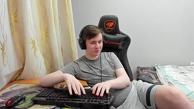 iliaskrislove online show from 06/22/26, 05:54