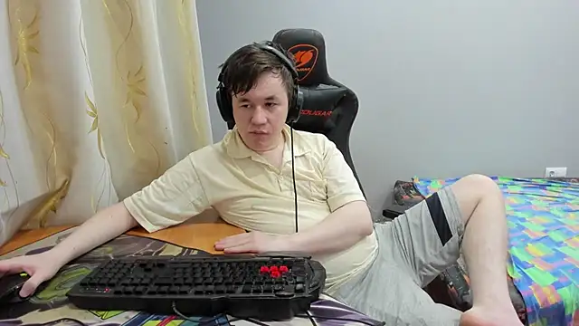 iliaskrislove online show from 07/13/26, 09:28