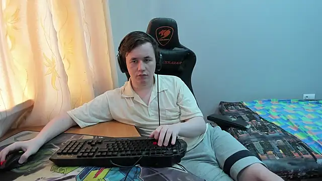 iliaskrislove online show from 07/14/26, 10:21