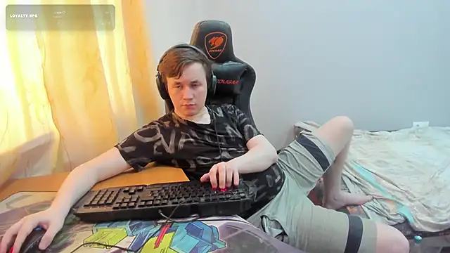 iliaskrislove online show from 07/28/26, 01:10