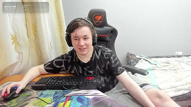 iliaskrislove online show from 07/28/26, 08:52