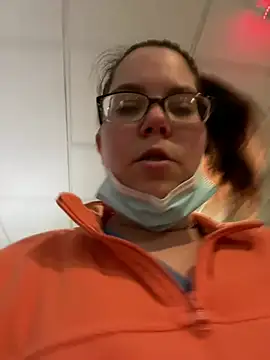 FreakNastyLacie online show from 02/08/25, 03:30