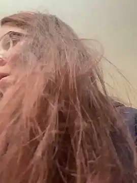 FreakNastyLacie online show from 02/09/25, 12:06