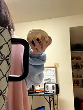 Snapshot of FreakNastyLacie chatting on 10/23/25, 09:19 FreakNastyLacie online show from 10/23/25, 09:19