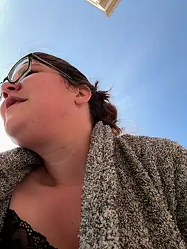 FreakNastyLacie online show from 05/26/26, 12:34