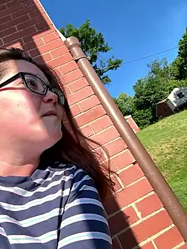 FreakNastyLacie online show from 06/17/26, 12:18