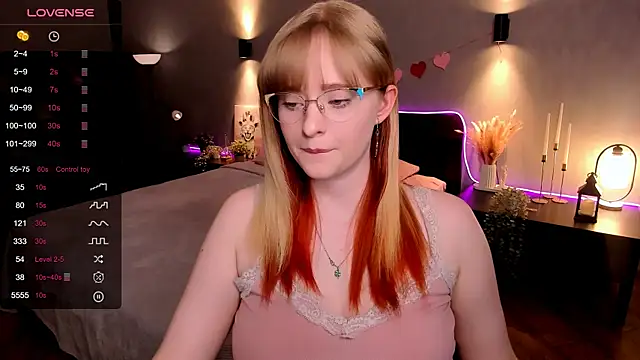 Aemilia  online show from 04/05/26, 08:44