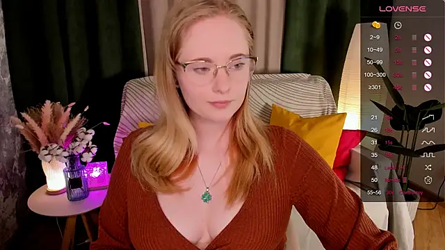 Aemilia  online show from 05/23/26, 07:56