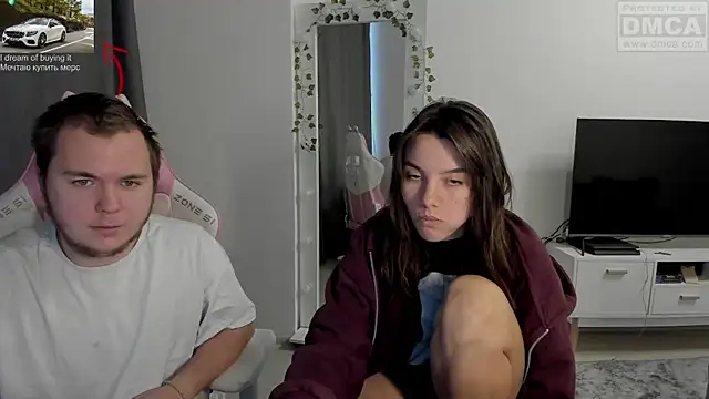 Snapshot of MashkaRay chatting on 10/23/25, 10:03 MashkaRay online show from 10/23/25, 10:03