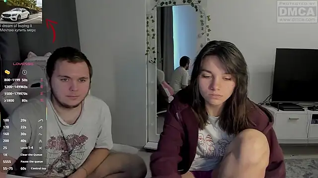 Snapshot of MashkaRay chatting on 10/26/25, 11:05 MashkaRay online show from 10/26/25, 11:05