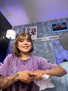 Snapshot of antonelaswete02 chatting on 11/27/25, 11:40 antonelaswete02 online show from 11/27/25, 11:40