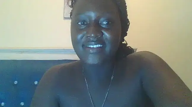 Snapshot of Heavy_ass chatting on 02/06/25, 05:30 Heavy ass online show from 02/06/25, 05:30