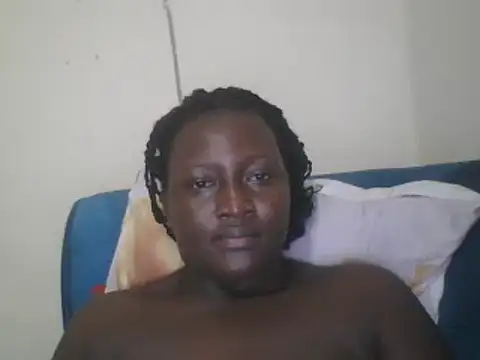 Snapshot of Heavy_ass chatting on 02/22/25, 05:46 Heavy ass online show from 02/22/25, 05:46