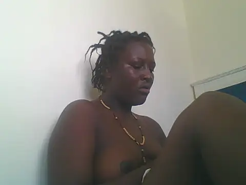 Snapshot of Heavy_ass chatting on 03/13/25, 05:43 Heavy ass online show from 03/13/25, 05:43