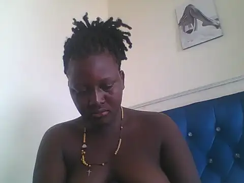 Snapshot of Heavy_ass chatting on 03/21/25, 06:16 Heavy ass online show from 03/21/25, 06:16