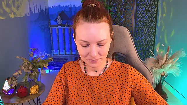 VandaRossi online show from 09/14/25, 05:17