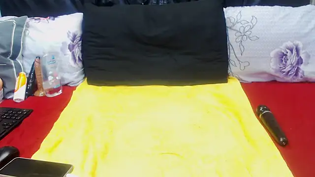 spicydiver38 online show from 05/12/26, 01:58