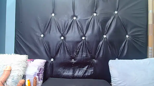 spicydiver38 online show from 06/07/26, 08:34