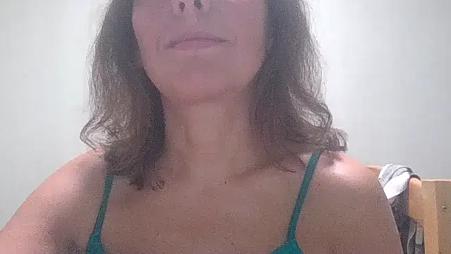 HollyJewel online show from 09/28/25, 06:57