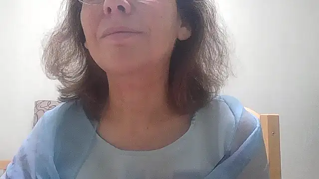 HollyJewel online show from 11/06/25, 05:14