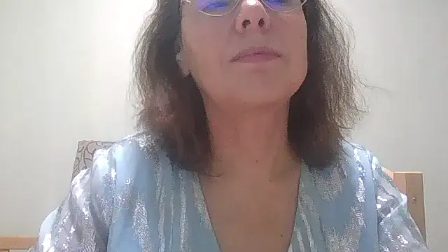 HollyJewel online show from 11/13/25, 04:39