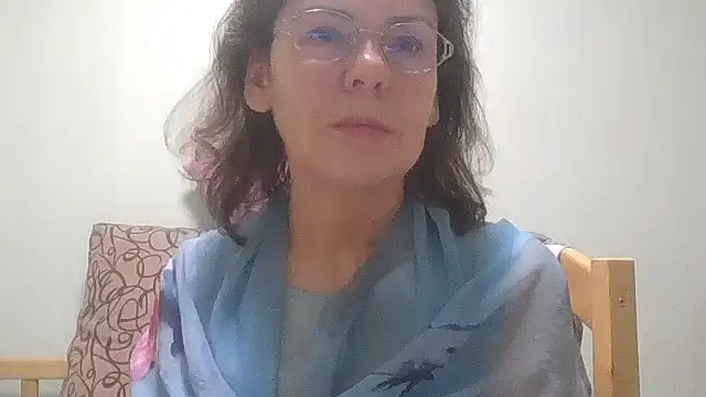 HollyJewel online show from 11/27/25, 03:25