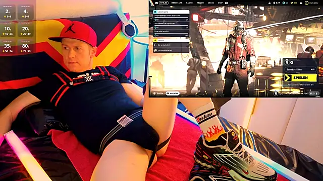 Snapshot of Fuc71 chatting on 11/03/25, 04:41 Fuc71 online show from 11/03/25, 04:41