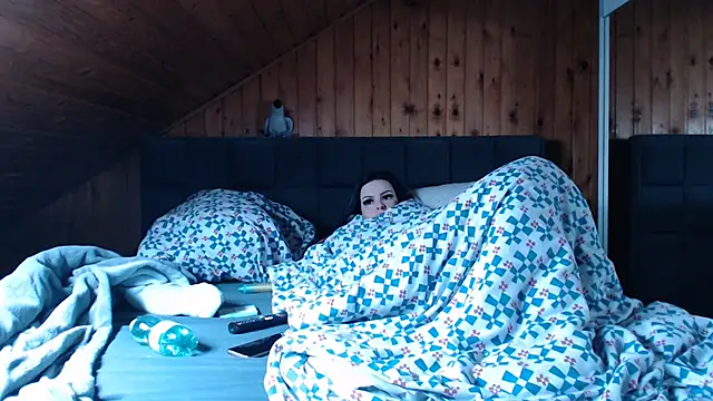 BoeseMoni1998 online show from 10/04/25, 11:30