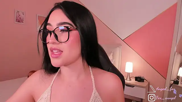 angeel fox online show from 11/09/25, 11:25