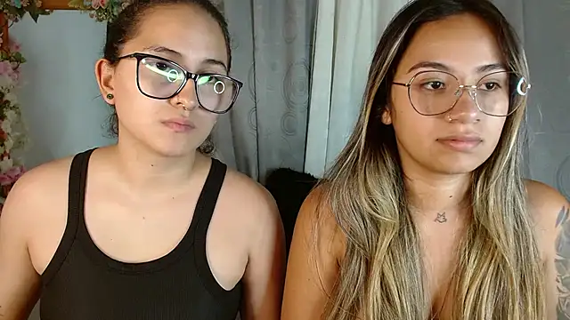 Jules n Gia online show from 12/13/24, 11:28